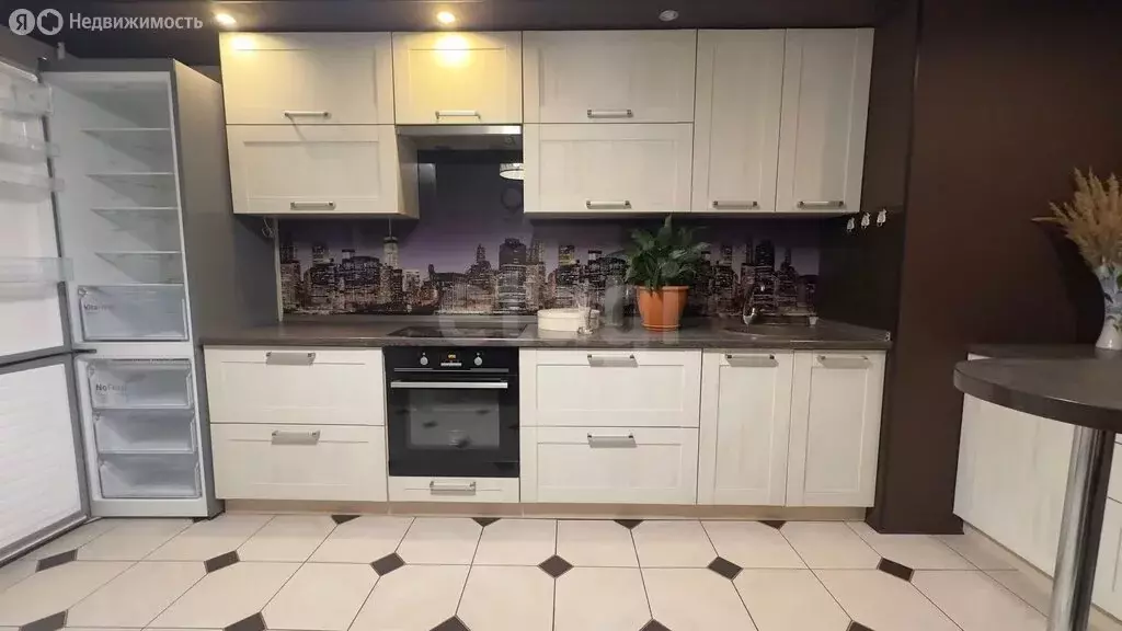 3-комнатная квартира: Брянск, Флотская улица, 8 (72.7 м) - Фото 2