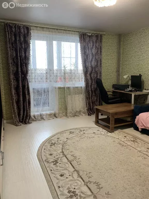 3-комнатная квартира: Первоуральск, Комсомольская улица, 5А (68 м) - Фото 1