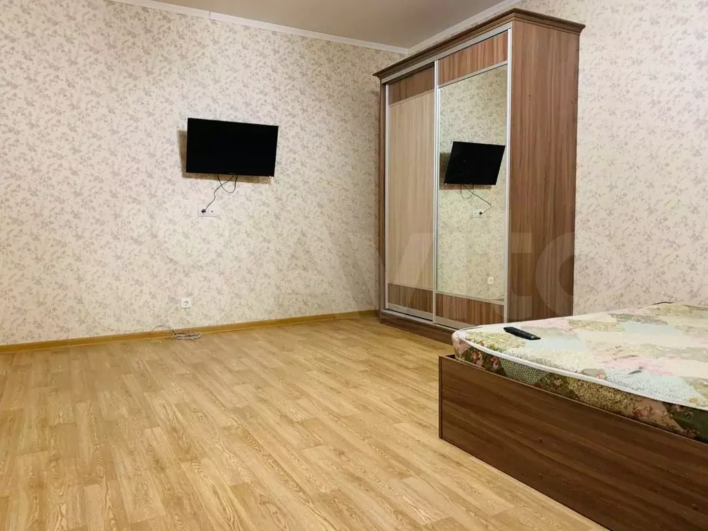 1-к. квартира, 40 м, 5/18 эт. - Фото 0