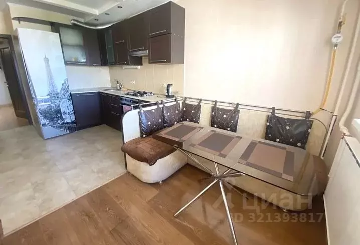 2-к кв. Ростовская область, Ростов-на-Дону Извилистая ул., 11 (65.0 м) - Фото 0