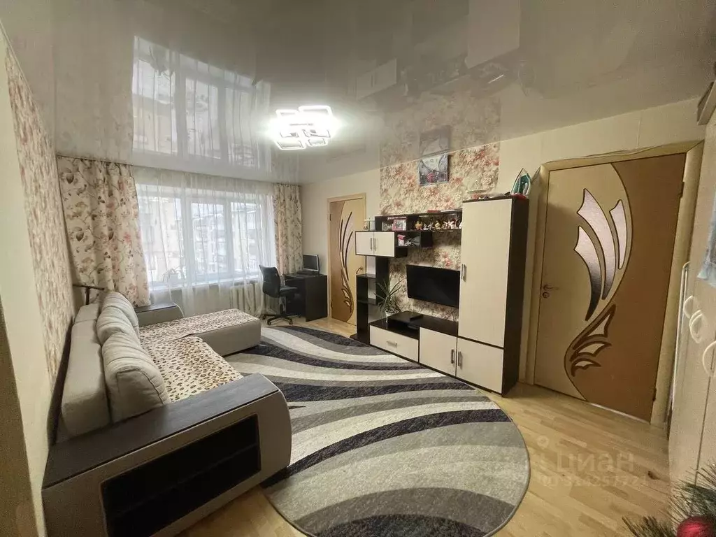 4-к кв. Свердловская область, Полевской ул. Челюскинцев, 7 (63.3 м) - Фото 1