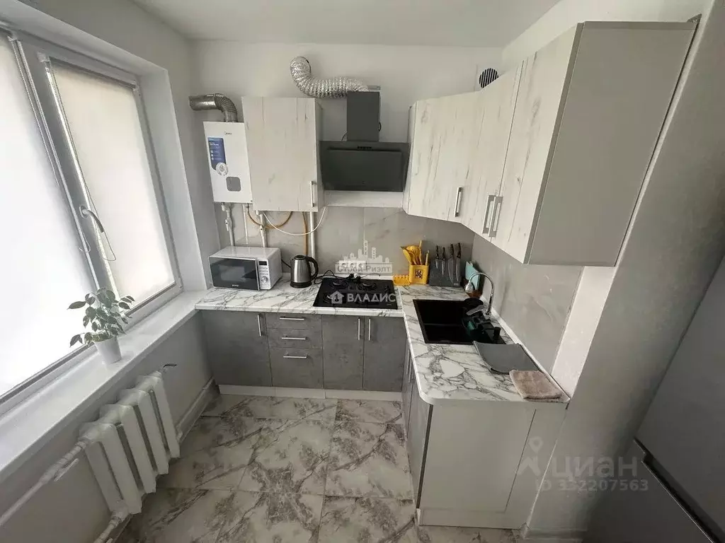 2-к кв. Крым, Керчь ул. Орджоникидзе, 31А (44.0 м) - Фото 1