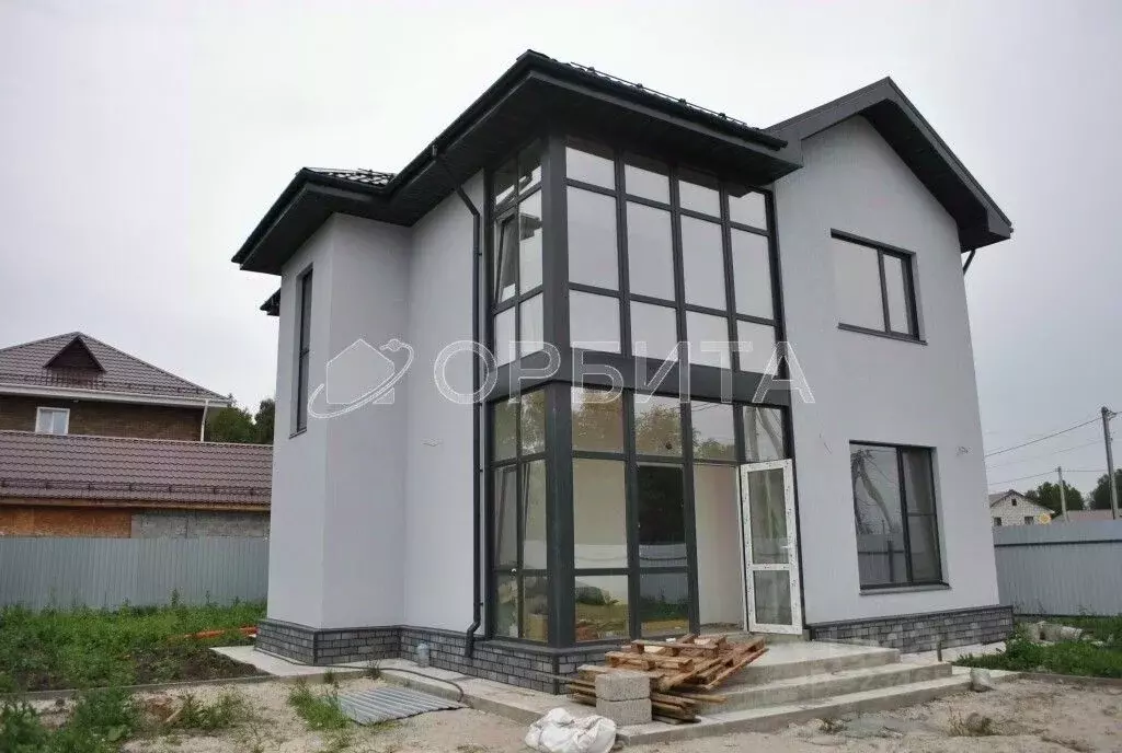 Дом в Тюменская область, Тюменский муниципальный округ, пос. ... - Фото 1