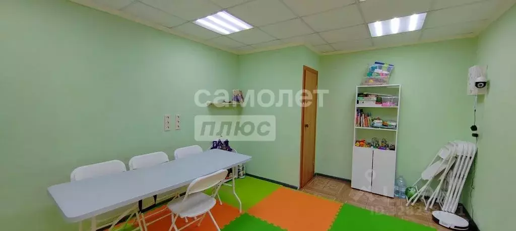 Помещение свободного назначения в Москва, Москва, Щербинка ул. ... - Фото 1