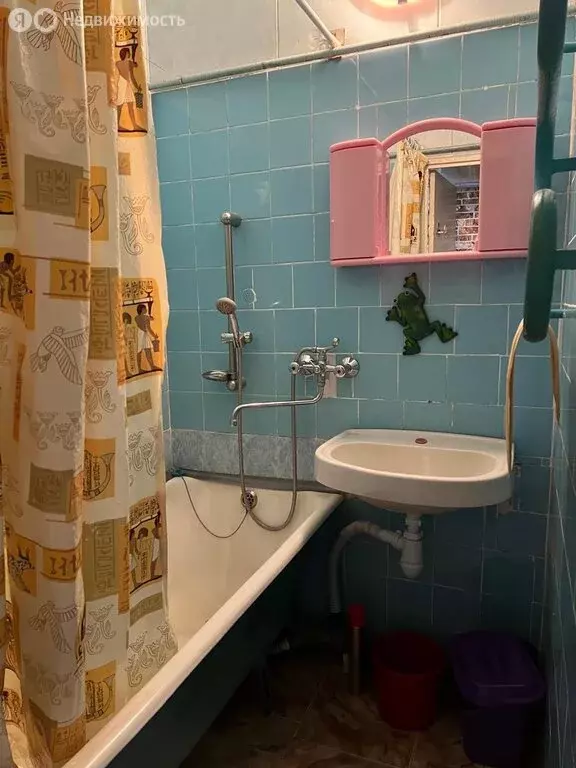 3-комнатная квартира: Тихвин, 6-й микрорайон, 15 (60.2 м) - Фото 0