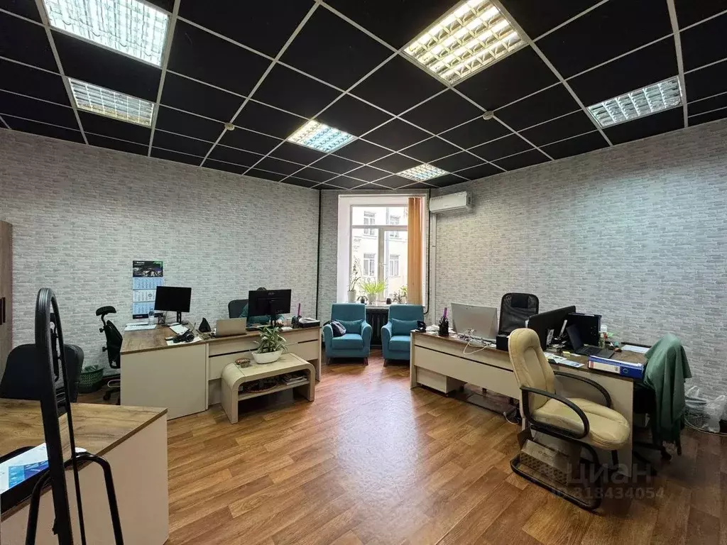 Помещение свободного назначения в Москва Лесная ул., 43 (29 м) - Фото 1