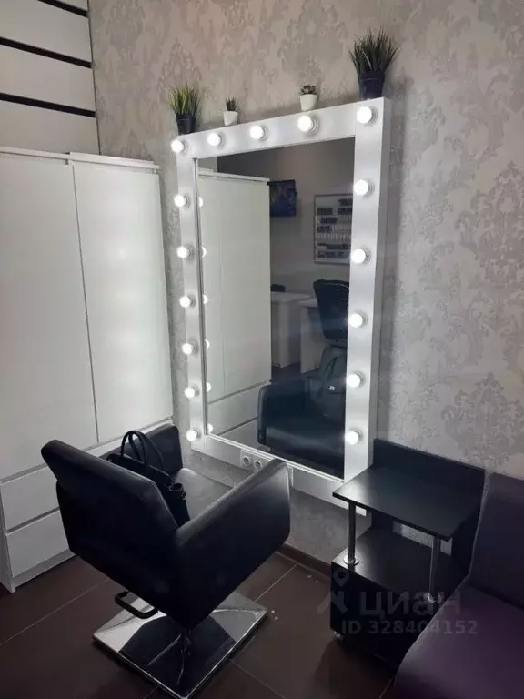 Помещение свободного назначения в Крым, Евпатория просп. Победы, ... - Фото 2