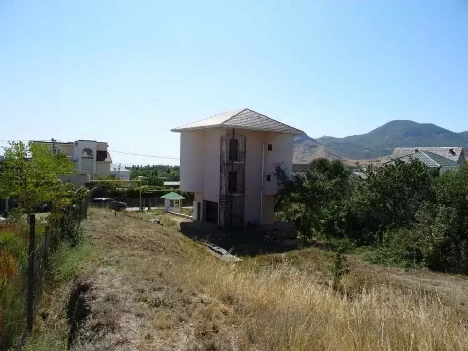 Дом в Крым, Феодосия муниципальный округ, Коктебель пгт пер. Школьный, ... - Фото 1