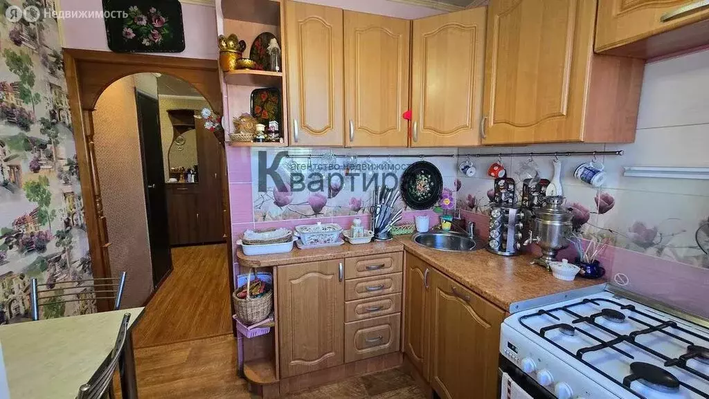3-комнатная квартира: Смоленск, Брестская улица, 4 (59.2 м) - Фото 0
