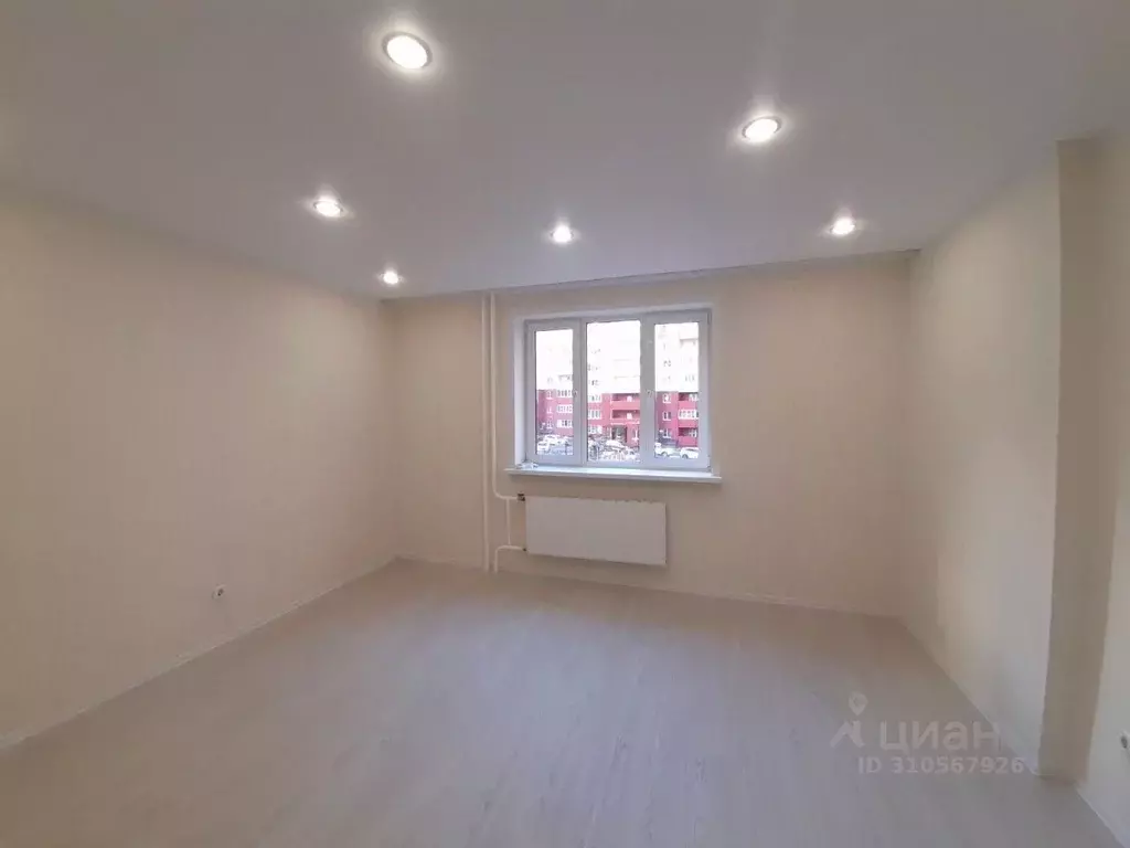 1-к кв. Владимирская область, Владимир проезд Лакина, 10 (40.6 м) - Фото 0