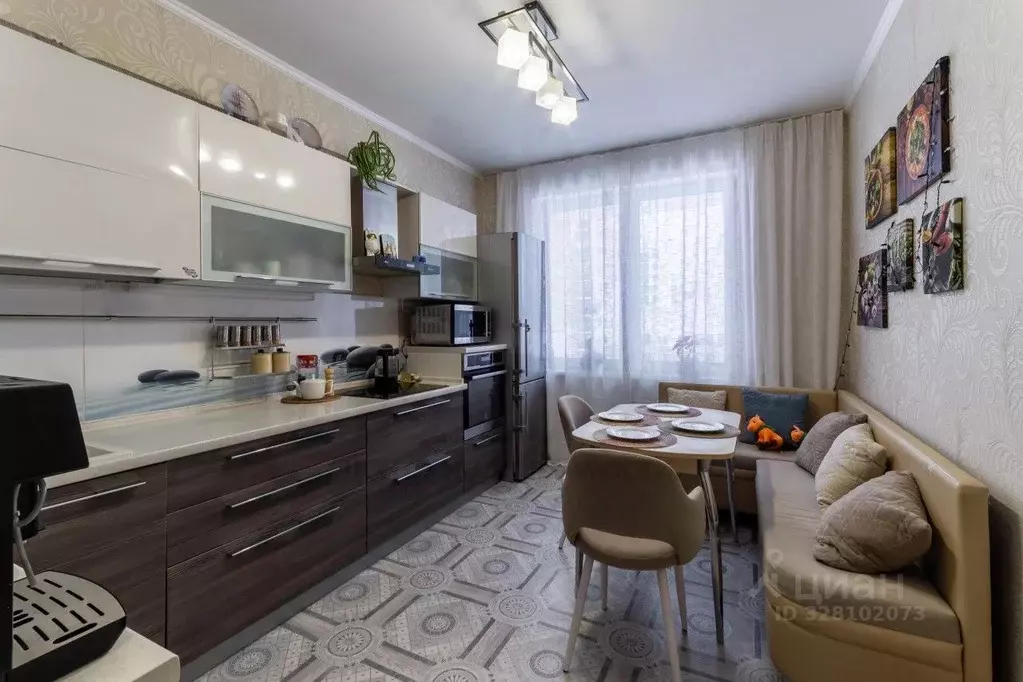 3-к кв. Свердловская область, Екатеринбург ул. Павла Шаманова, 38 ... - Фото 1