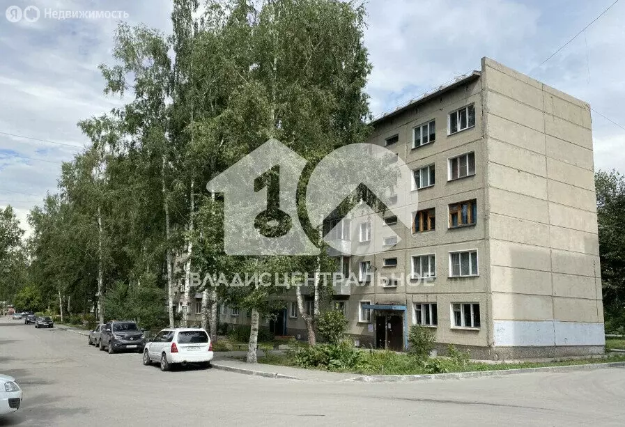 3-комнатная квартира: Новосибирск, улица Твардовского, 10 (60.2 м) - Фото 1