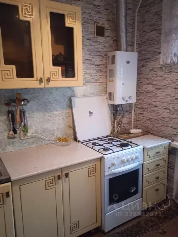 2-к кв. Ростовская область, Таганрог ул. Комсомольский Спуск, 4 (43.0 ... - Фото 2