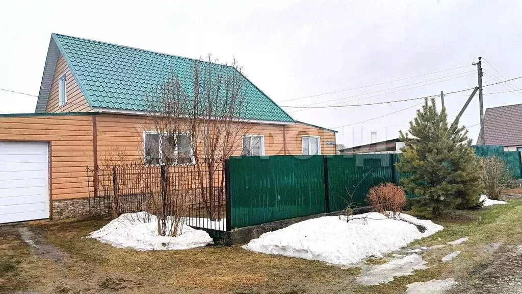 Дом в Новосибирская область, Колыванский район, д. Воробьево Школьная ... - Фото 1
