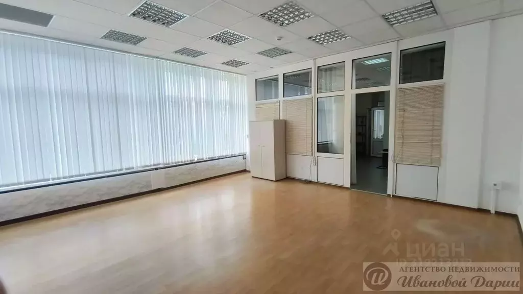 Офис в Самарская область, Самара Невская ул., 3 (55 м) - Фото 1