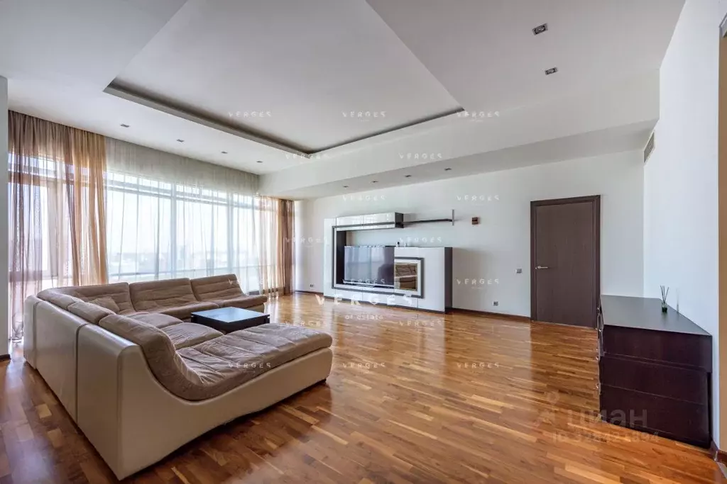 4-к кв. Москва Нежинская ул., 1к3 (195.0 м) - Фото 2