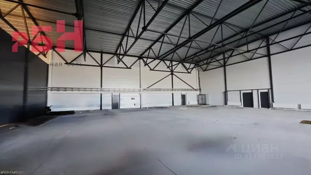 Торговая площадь в Башкортостан, Нефтекамск Трактовая ул., 68А (300 м) - Фото 1