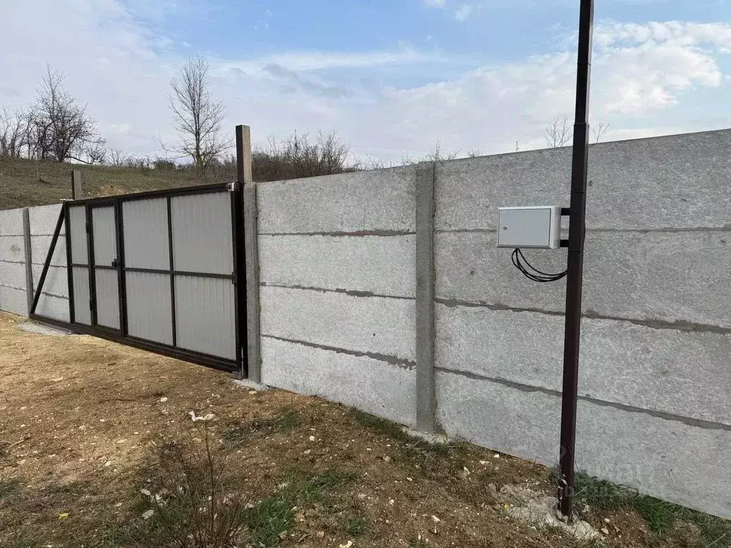 Участок в Севастополь с. Фронтовое,  (10.0 сот.) - Фото 1