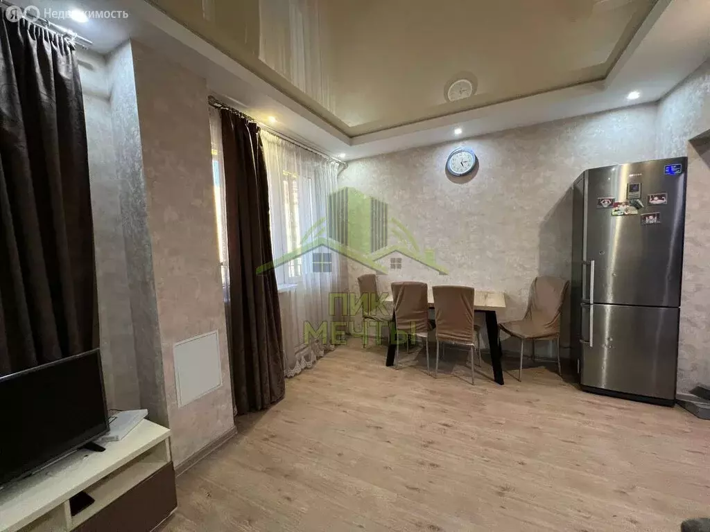 3-комнатная квартира: Улан-Удэ, улица Смолина, 77 (74.1 м) - Фото 1