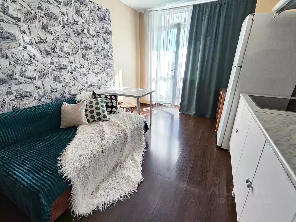 1-к кв. Свердловская область, Екатеринбург ул. Щорса, 103 (40.0 м) - Фото 2