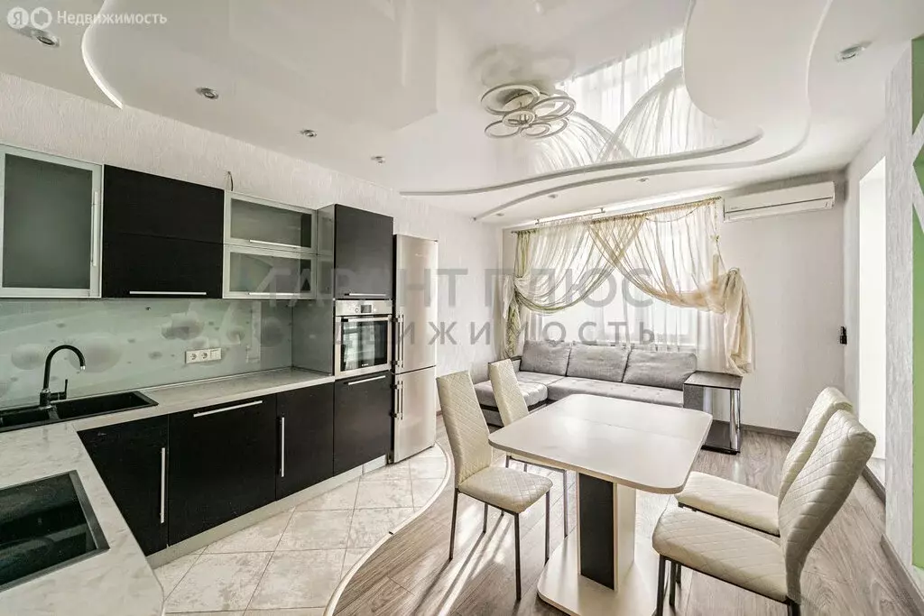 3-комнатная квартира: Липецк, улица имени Мичурина, 24 (77.2 м) - Фото 0