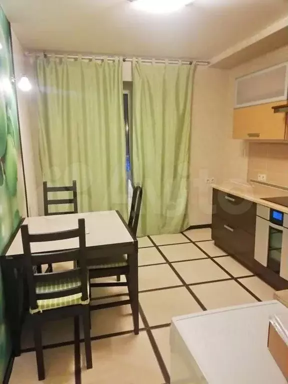 3-к. квартира, 80 м, 3/16 эт. - Фото 0