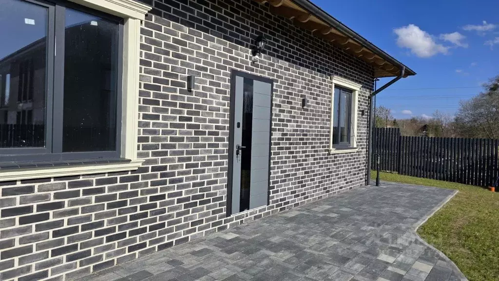 Дом в Калининградская область, Гурьевский муниципальный округ, пос. ... - Фото 1