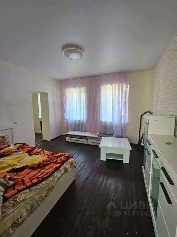 Дом в Краснодарский край, Абинск Весенняя ул. (72 м) - Фото 0