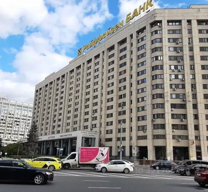 Помещение свободного назначения в Москва Калужская пл., 1К1 (76 м) - Фото 1