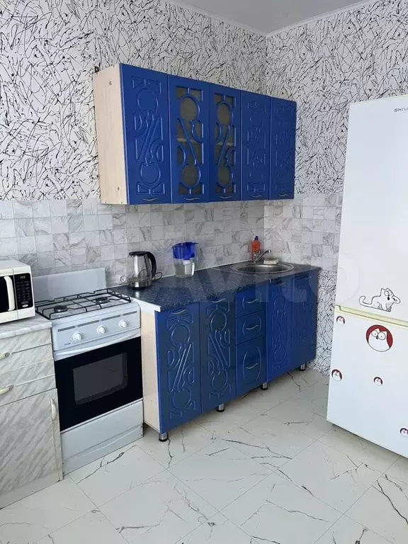 1-к. квартира, 42 м, 1/4 эт. - Фото 0