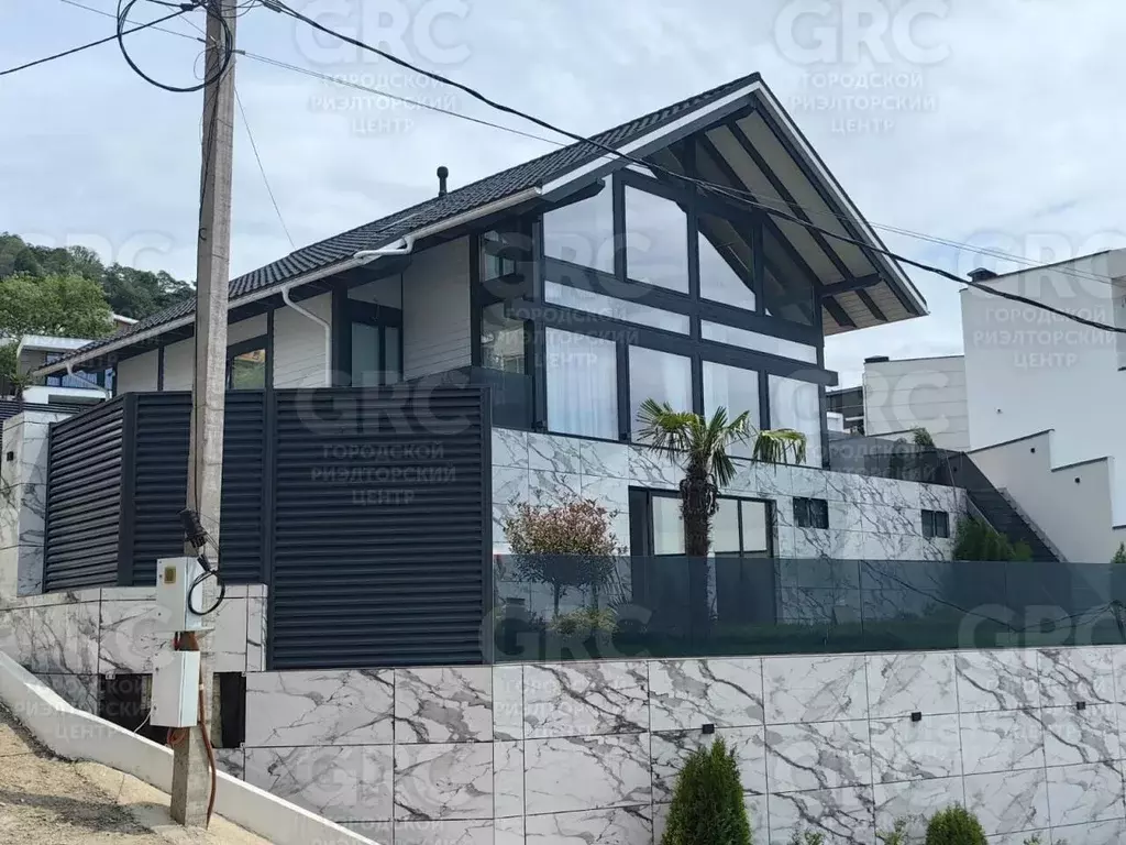 Дом в Краснодарский край, Сочи Звездная ул., 188 (285 м) - Фото 1