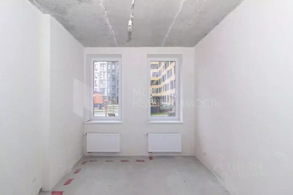 2-к кв. Тюменская область, Тюмень ул. Новоселов, 92 (56.9 м) - Фото 0