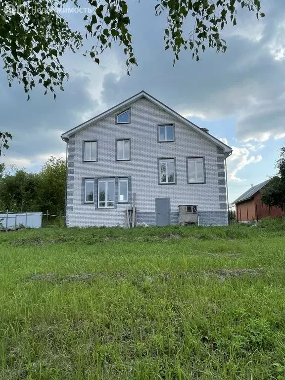 Дом в Безводное, Больничная улица (289.6 м) - Фото 2