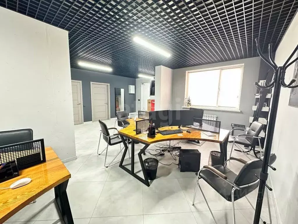 Офис в Воронежская область, Воронеж ул. Ломоносова, 84 (98 м) - Фото 1