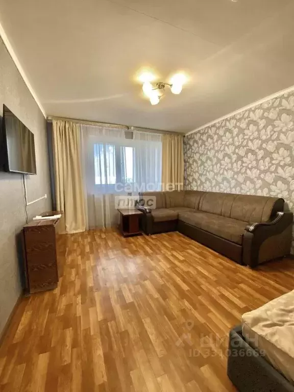 2-к кв. Самарская область, Сызрань Звездная ул., 72 (46.7 м) - Фото 1