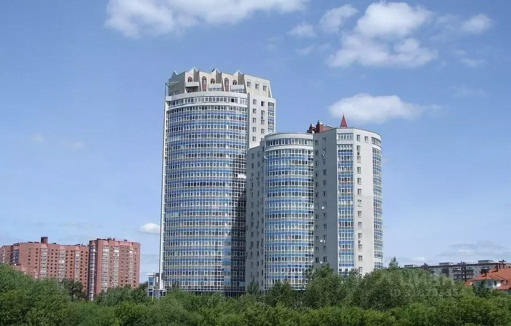 3-к кв. Свердловская область, Екатеринбург ул. Большакова, 25 (94.6 м) - Фото 0