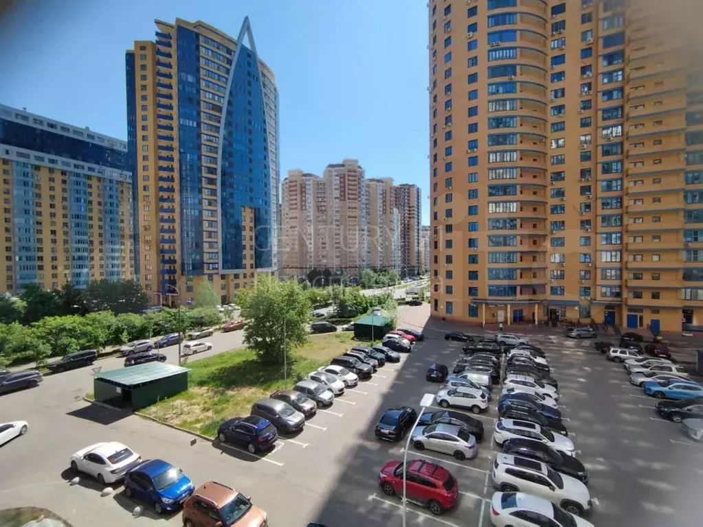 1-к. квартира, 49,9 м, 4/25 эт. - Фото 1