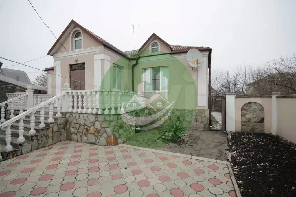 Дом 240 м на участке 6 сот. - Фото 1