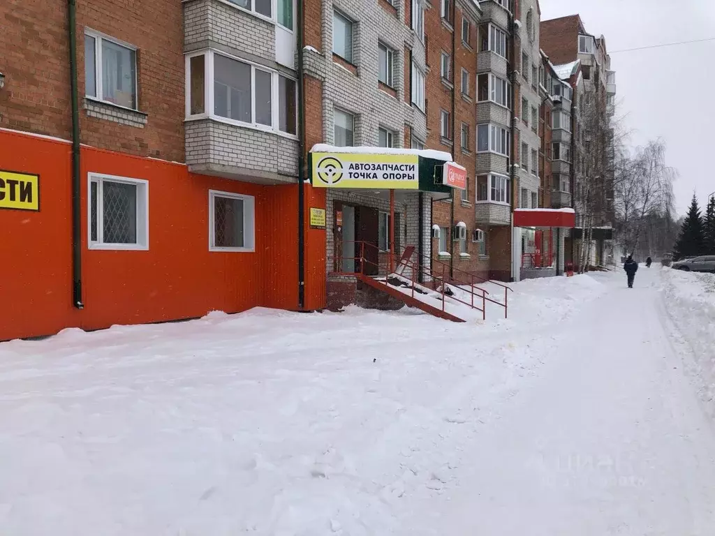 Помещение свободного назначения в Тюменская область, Тобольск 3Б мкр, ... - Фото 1