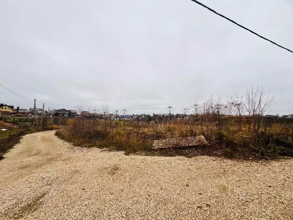 Участок в Коми, Сыктывдинский район, с. Выльгорт ул. Малая (10.0 сот.) - Фото 1