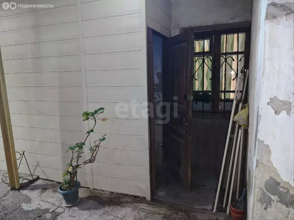 2-комнатная квартира: Симферополь, проспект Кирова, 70 (28.4 м) - Фото 2