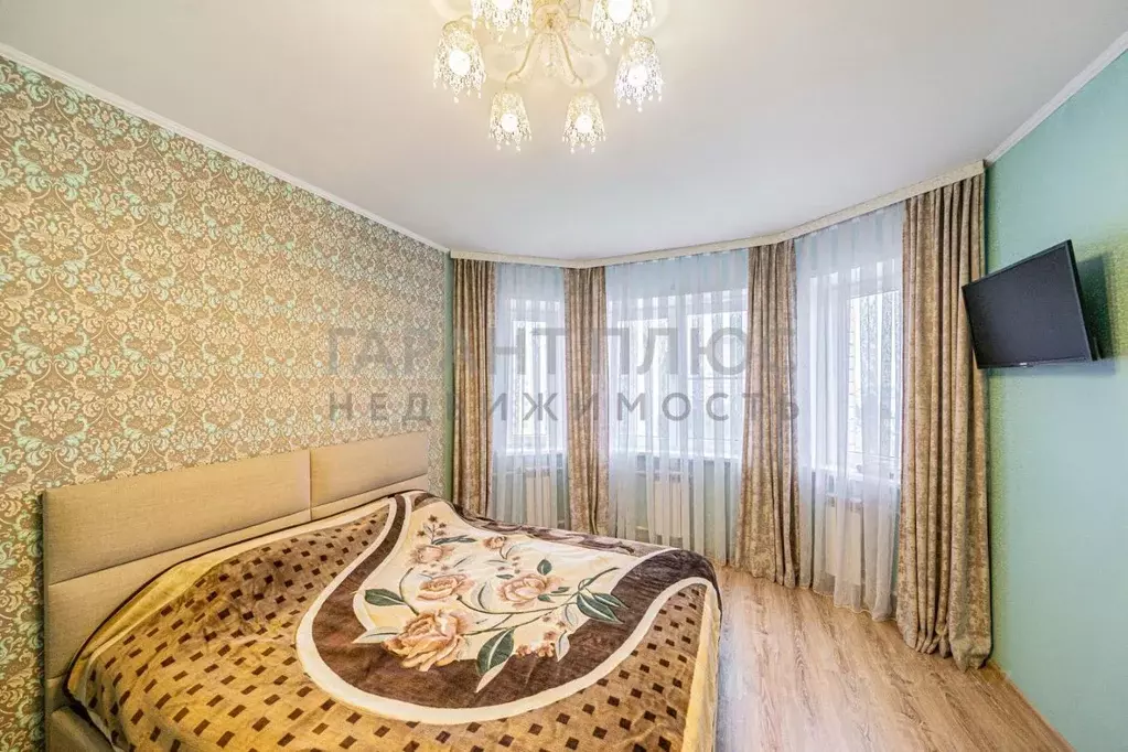 2-к кв. Липецкая область, Липецк ул. И.В. Свиридова, 4 (59.1 м) - Фото 1