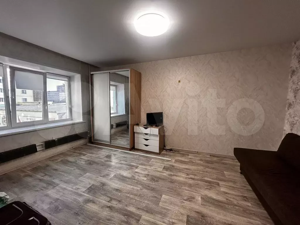 1-к. квартира, 31,7 м, 2/9 эт. - Фото 1
