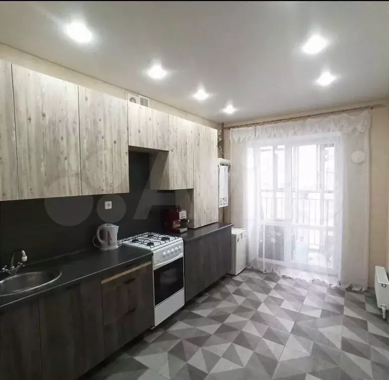 1-к. квартира, 35 м, 4/5 эт. - Фото 1