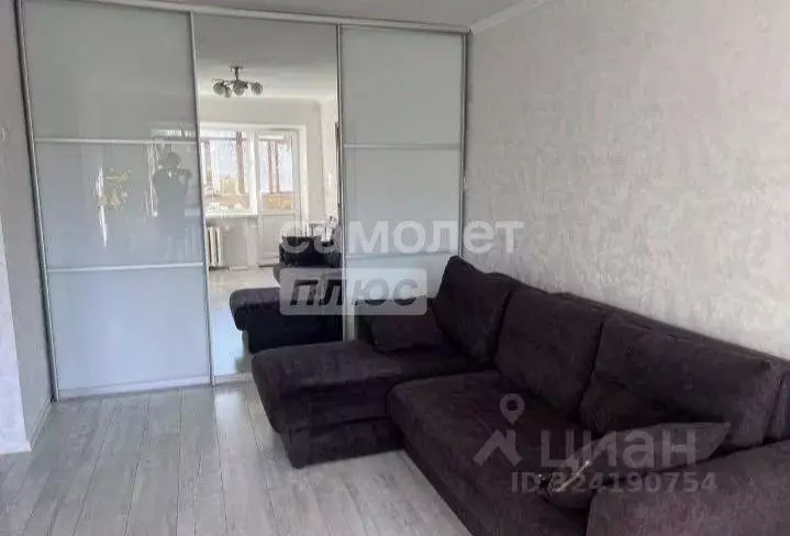 2-к кв. Тюменская область, Тюмень Жигулевская ул., 3 (42.0 м) - Фото 1