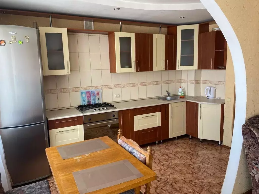 3-к кв. Курская область, Курск ул. Серегина, 24 (63.0 м) - Фото 1