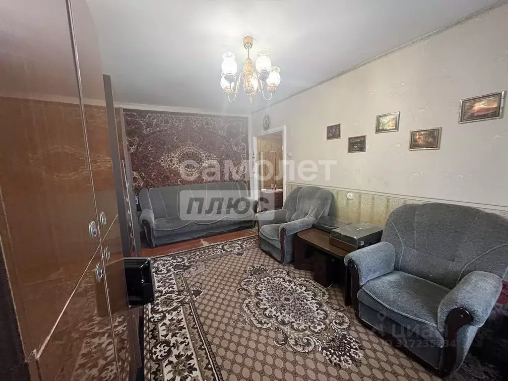 2-к кв. Курская область, Курск просп. Кулакова, 3 (45.1 м) - Фото 1