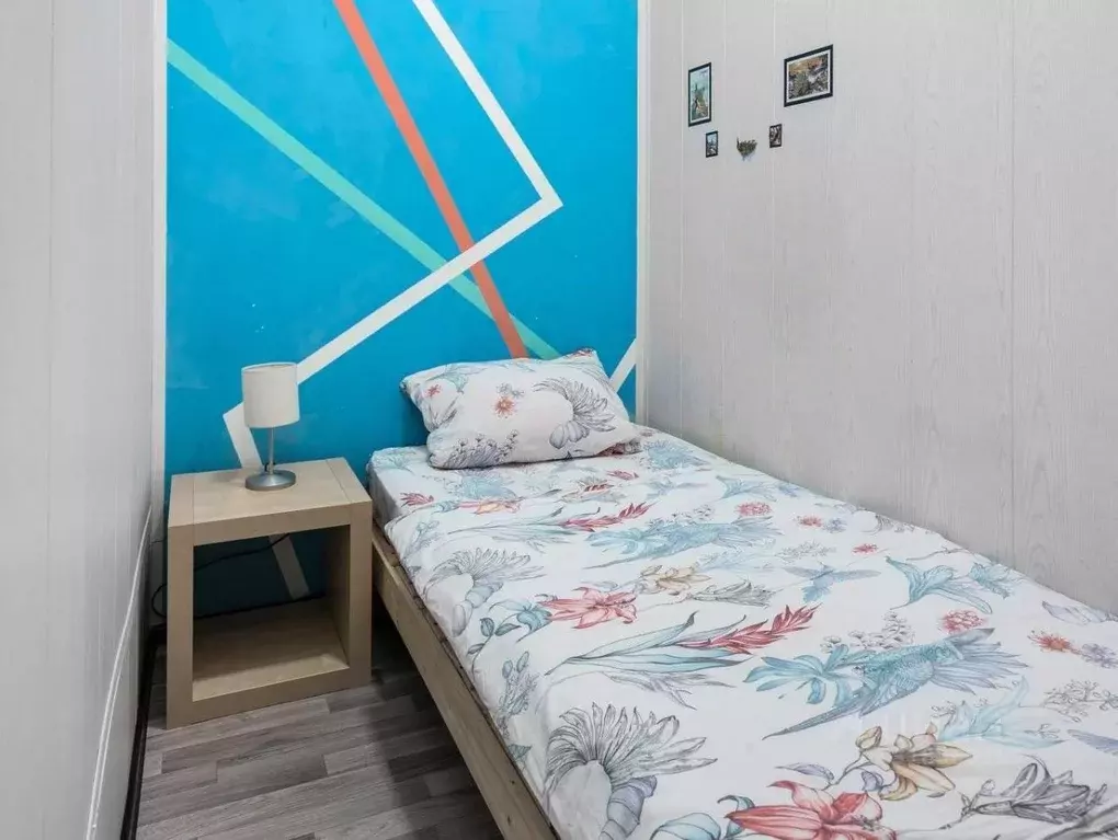 Комната Санкт-Петербург просп. Елизарова, 11 (12.0 м) - Фото 0
