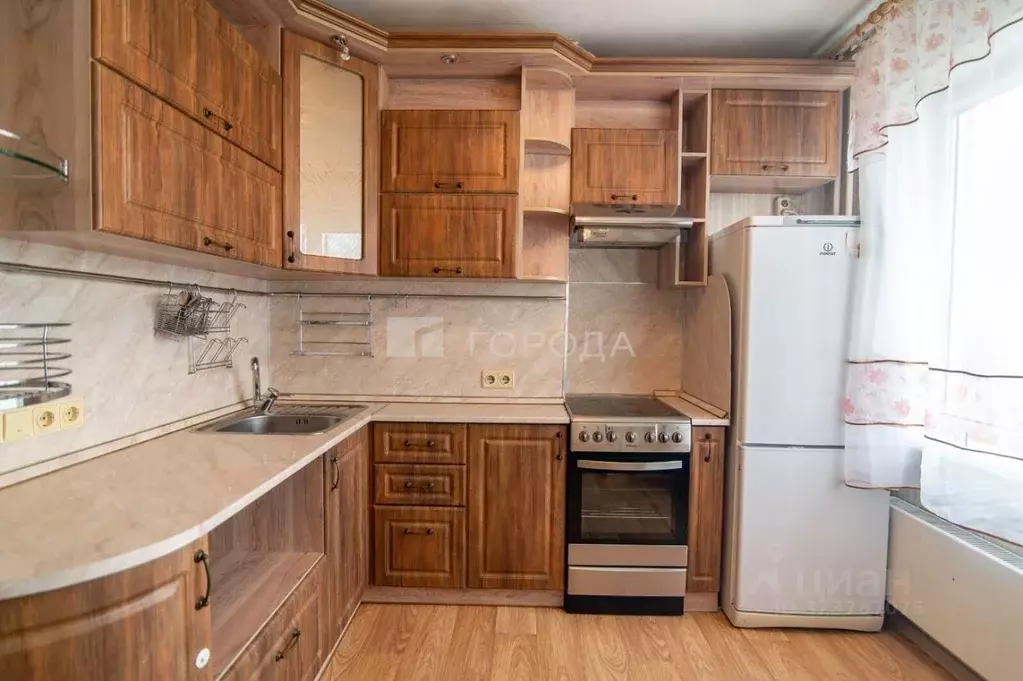 2-к кв. Алтайский край, Барнаул ул. Малахова, 101 (49.7 м) - Фото 1