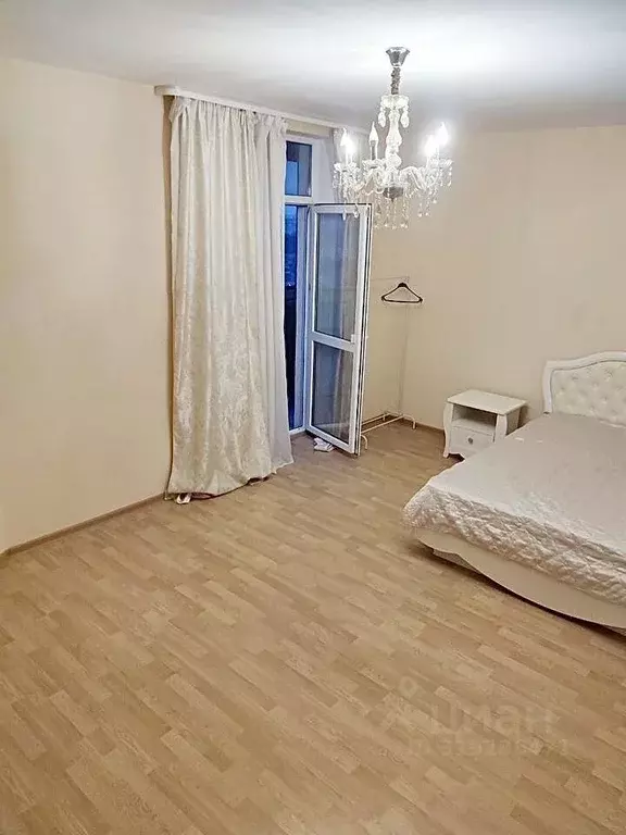 2-к кв. Свердловская область, Екатеринбург ул. Парниковая, 6 (62.6 м) - Фото 1